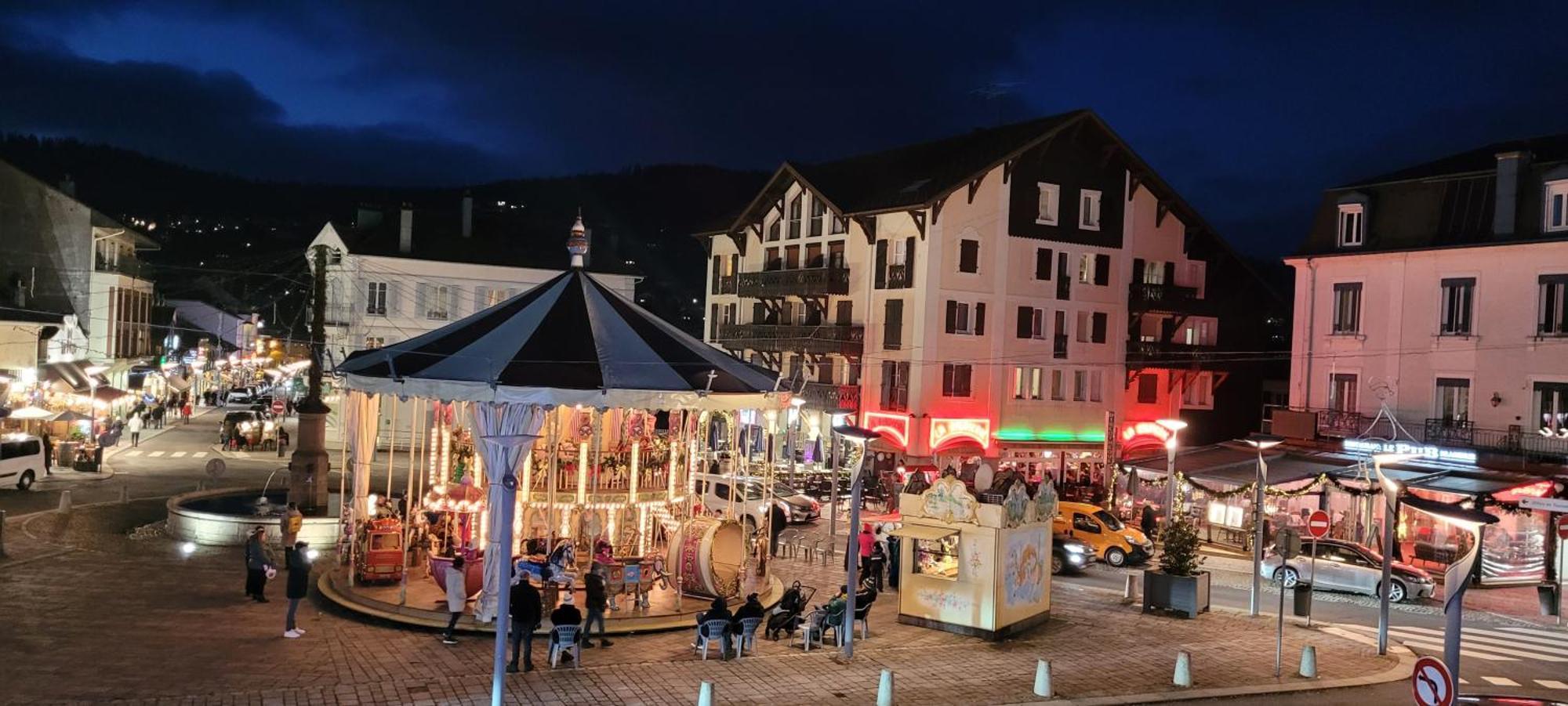 Le Tresor Des Vosges Appartement Spacieux Et Lumineux 80M2 - Jeux Arcades - Ideal Famille 4 A 6 Personnes Gerardmer Luaran gambar
